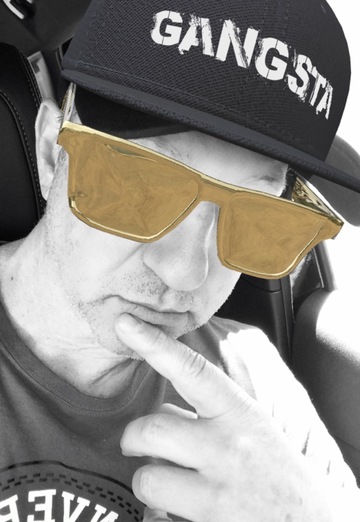 Victor (@victor9876) — my photo № 9