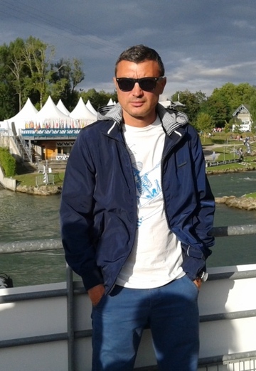 vitali (@vitali8275436) — my photo № 1