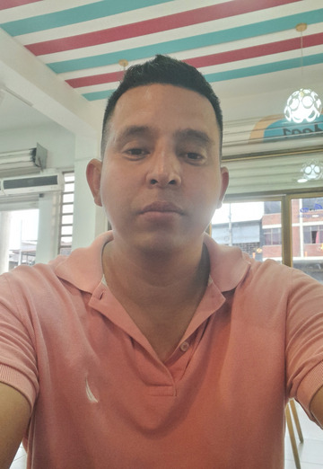 Julio (@julio616) — my photo № 2