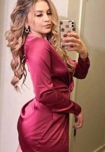 My photo - sarah, 34 from Andover (@sarah1393)