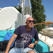simon 55 Stockholm