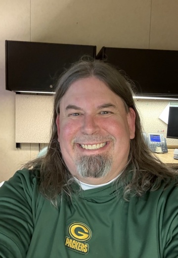 My photo - John, 49 from Green Bay (@jizzyjam)