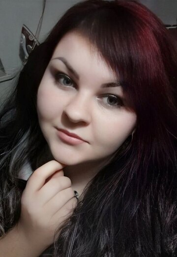 Tina (@tina9768) — my photo № 2