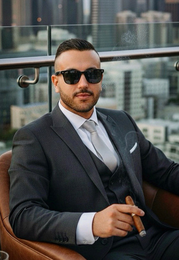 Amir (@amir21260) — my photo № 4