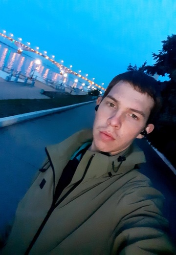 Mein Foto - Aleksei, 24 aus Engels (@aleksey609318)
