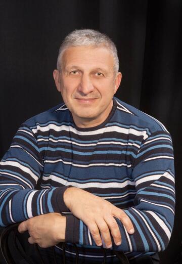 La mia foto - Vladimir, 64 di Chmel'nyc'kyj (@vladimir249137)