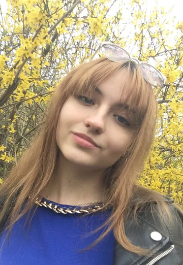 Veronica (@veronica781) — my photo № 1