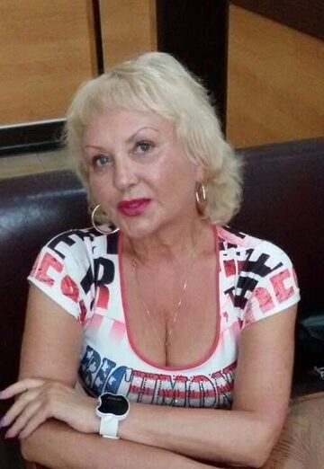 Larisa (@larisa5253) — my photo № 3